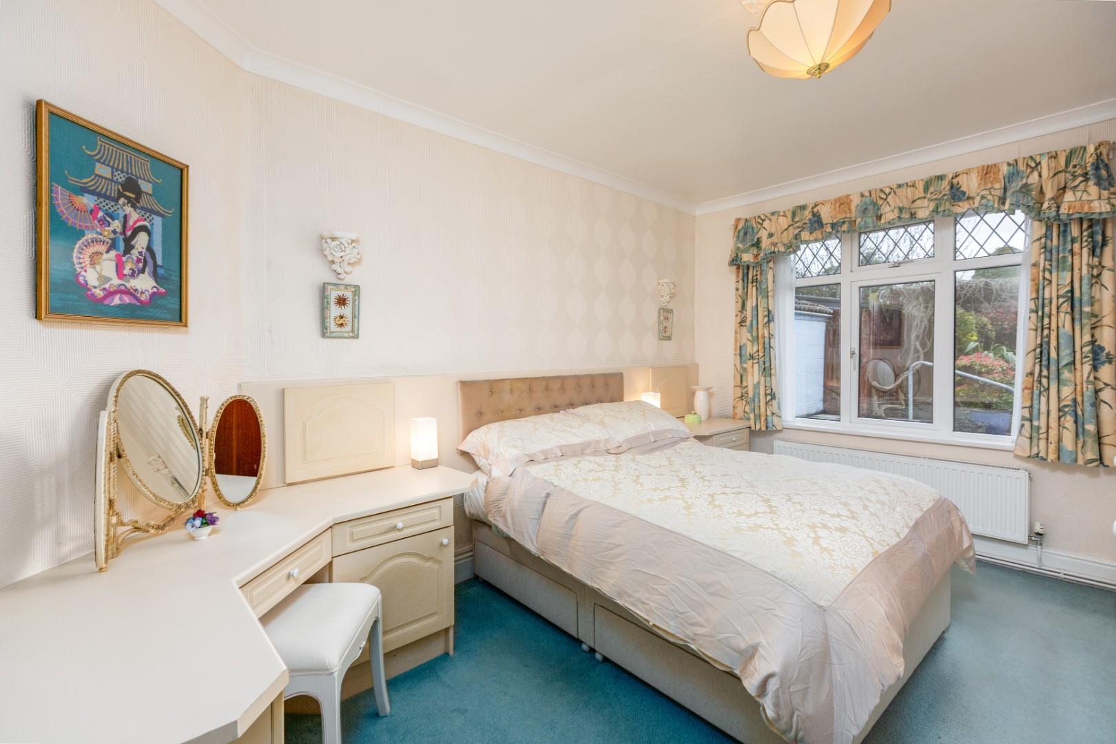 Espalone, Murton, Swansea, SA3 3AH